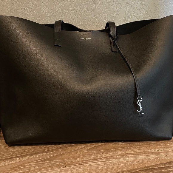 Saint Laurent Leather Fringe Tote Bag - Picture 2 of 10